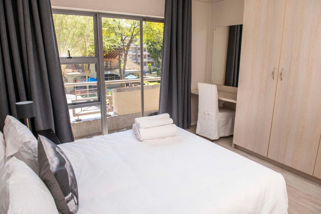 Grayston Exec Apartments Johannesburg Dış mekan fotoğraf