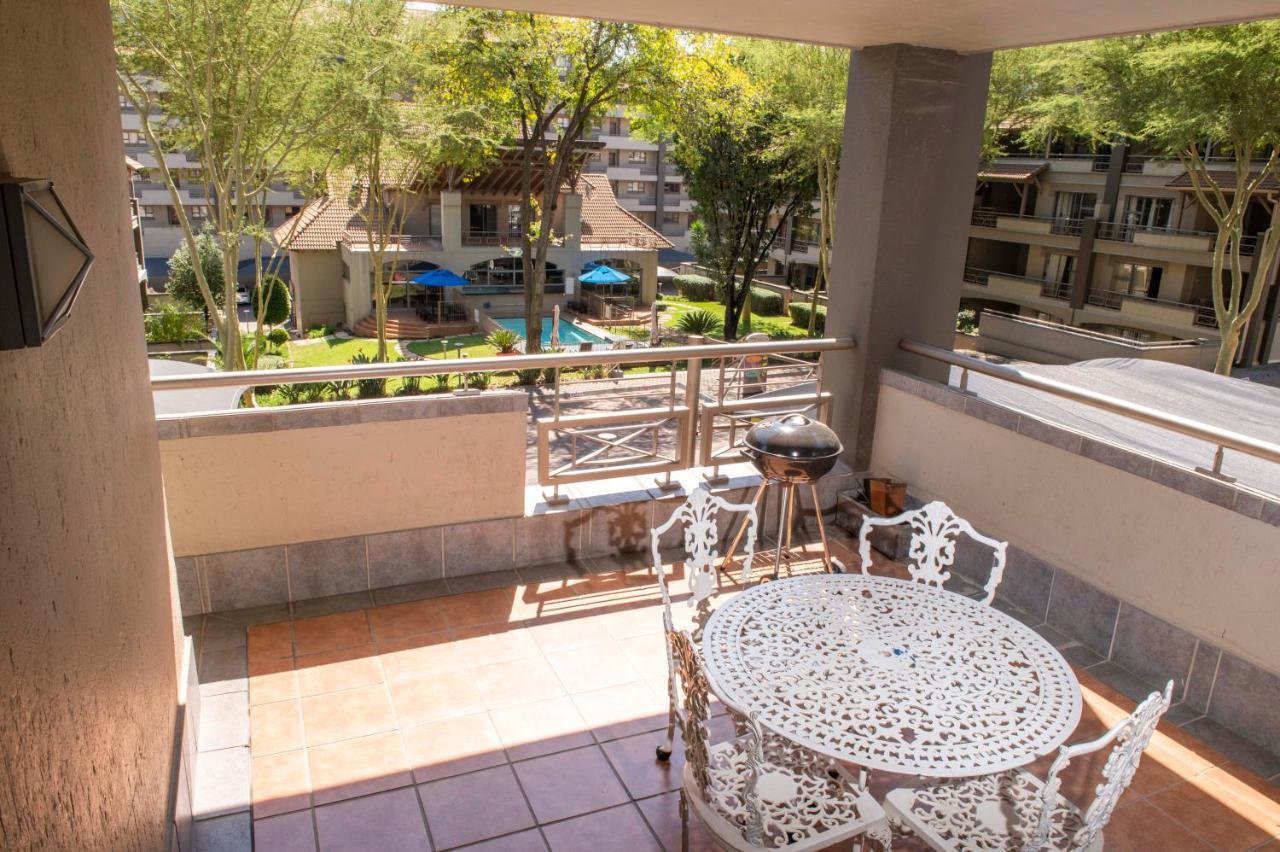 Grayston Exec Apartments Johannesburg Dış mekan fotoğraf