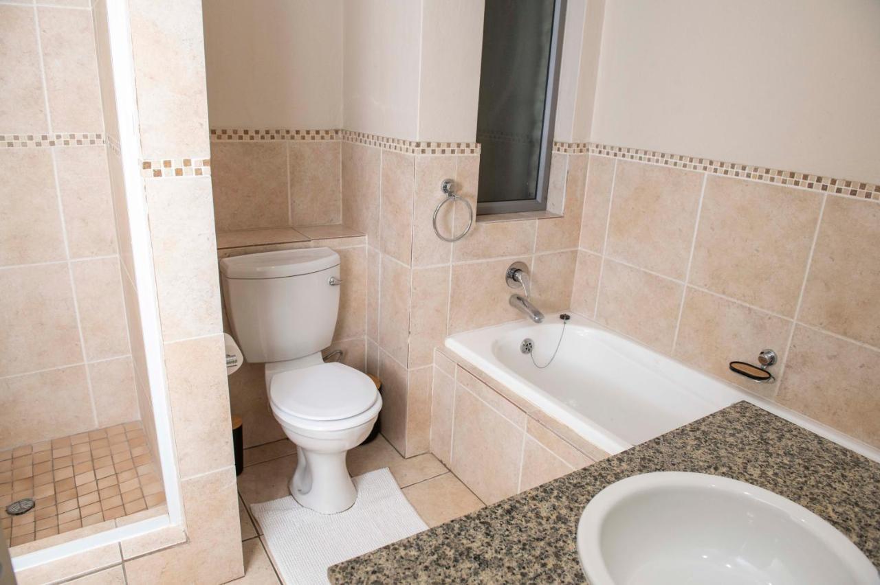 Grayston Exec Apartments Johannesburg Dış mekan fotoğraf
