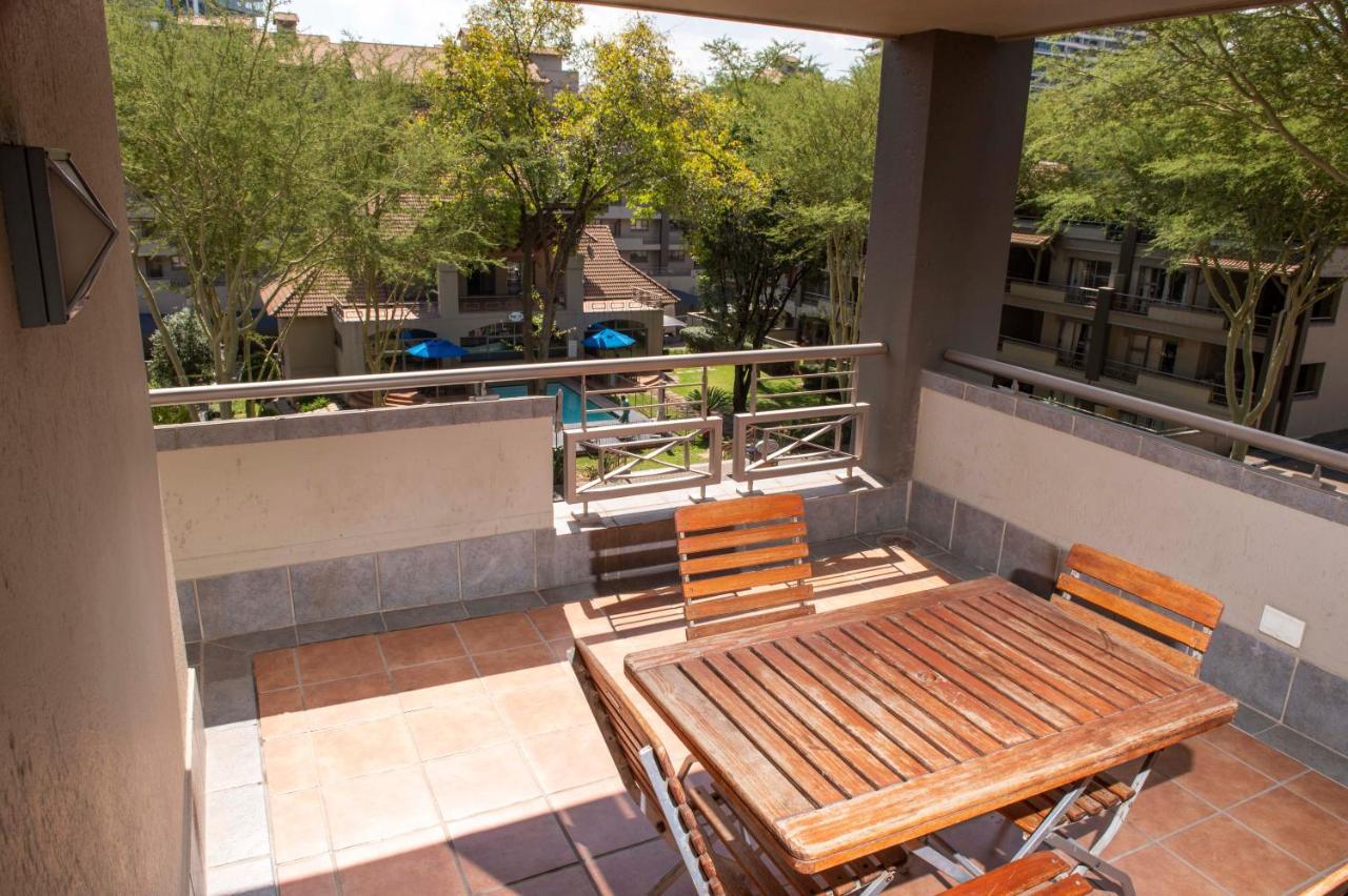 Grayston Exec Apartments Johannesburg Dış mekan fotoğraf