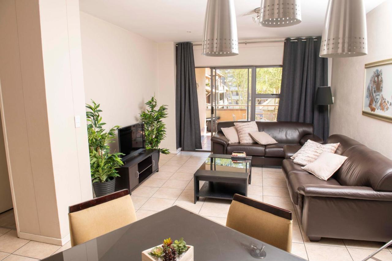 Grayston Exec Apartments Johannesburg Dış mekan fotoğraf